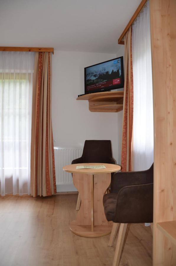 Haus Wally Neustift im Stubaital Exterior photo